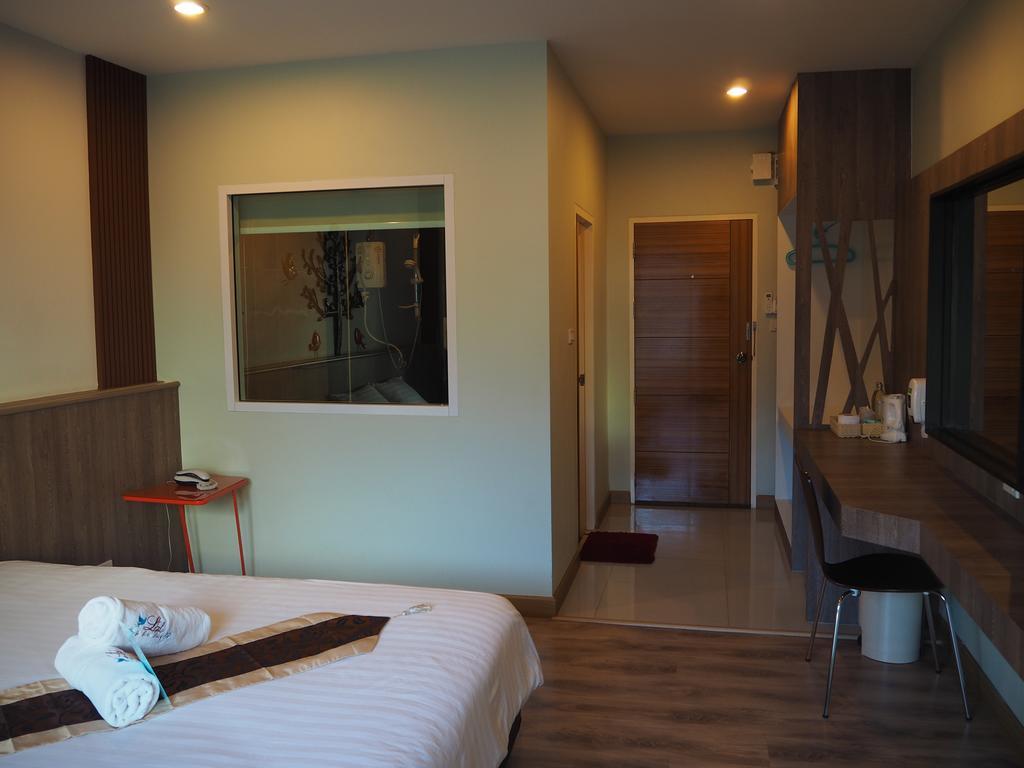 Hotel Le Lerts Living Khon Kaen Bagian luar foto