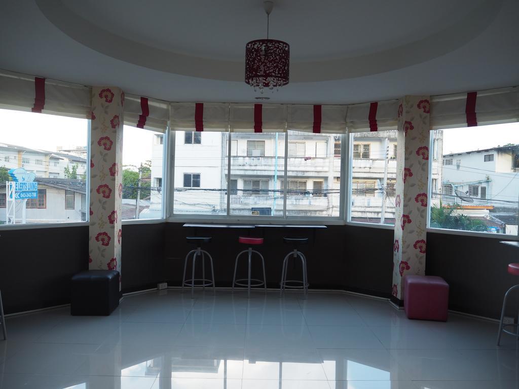Hotel Le Lerts Living Khon Kaen Bagian luar foto