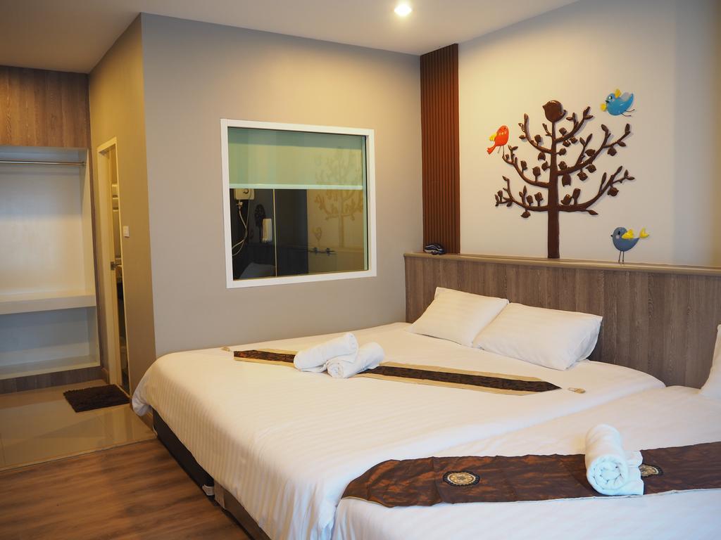 Hotel Le Lerts Living Khon Kaen Bagian luar foto