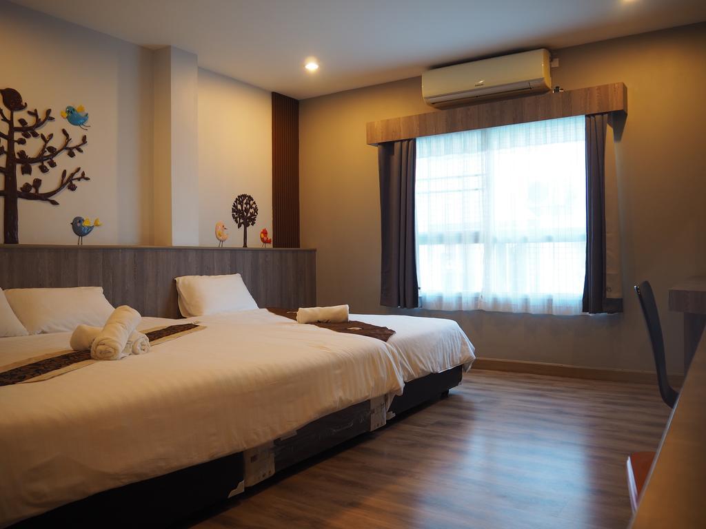 Hotel Le Lerts Living Khon Kaen Bagian luar foto