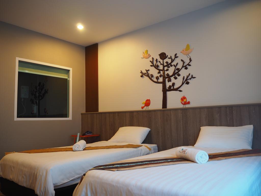 Hotel Le Lerts Living Khon Kaen Bagian luar foto