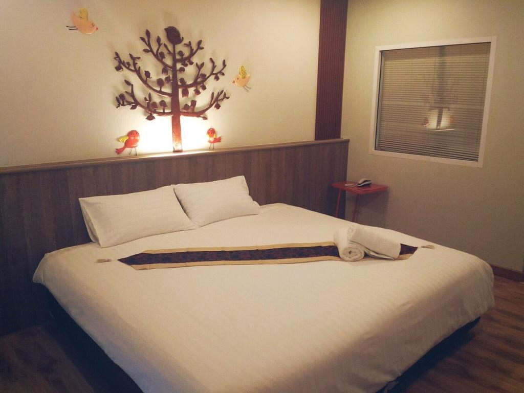 Hotel Le Lerts Living Khon Kaen Bagian luar foto